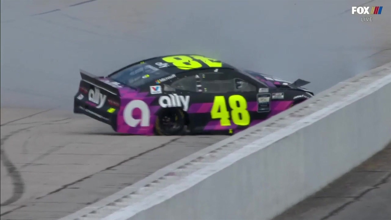 Jimmie Johnson wrecks in last lap of Stage 1 as the leader in ...