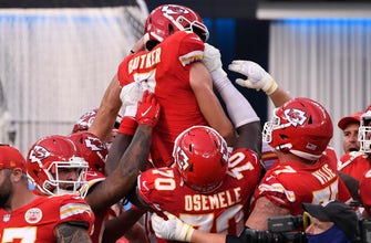 
					Chiefs' Butker hits 58-yard FG to beat Chargers 23-20 in overtime
				