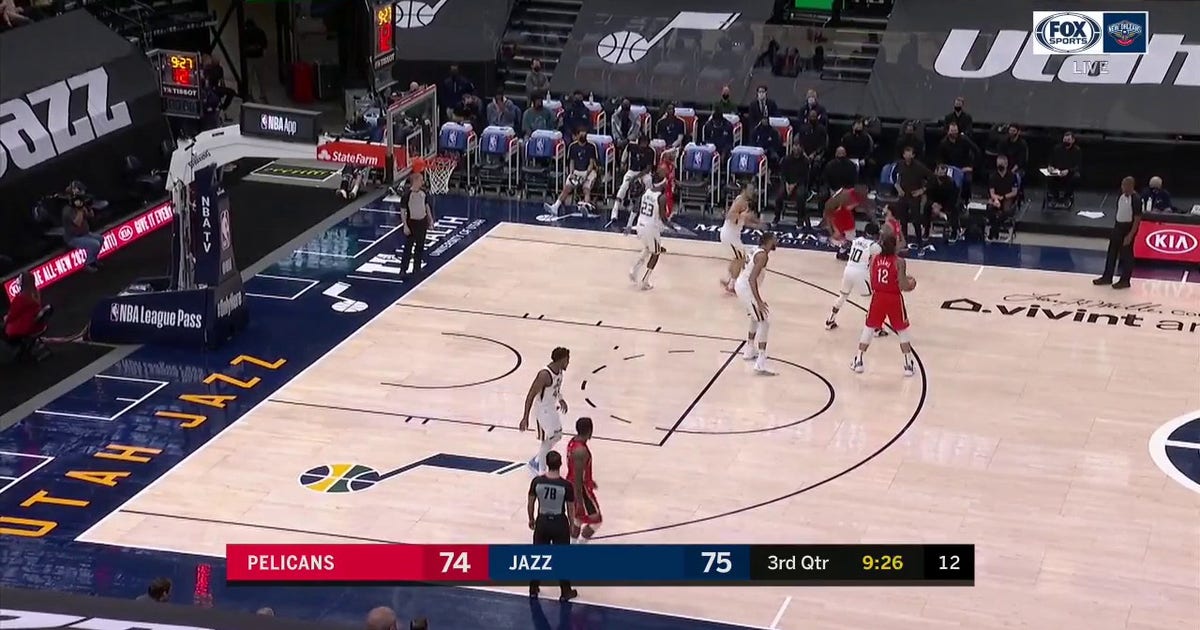 HIGHLIGHTS: Zion hits crazy up-and-under vs. Jazz
