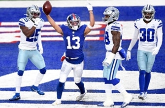 Daniel Jones hits Dante Pettis from 33 yards out to put Giants up 20-6 on Cowboys