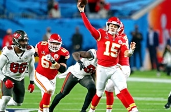 Patrick Mahomes is ‘the greatest quarterback I’ve ever seen’ — Jimmy Johnson
