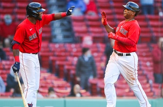 
					Red Sox come from behind to defeat the Tigers, 12-9
				