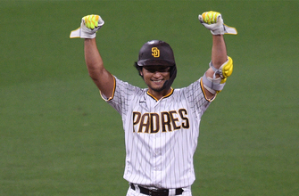 Manny Machado, Yu Darvish lead Padres to 7-0 win over Rockies