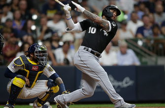 Yoan Moncada’s homer starts rally as White sox  defeat Indians, 6-4