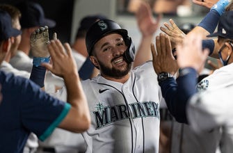 Luis Torrens homers, drives in five as Mariners beat Blue Jays, 9-3