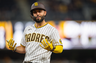 Eric Hosmer sparks Padres offense with solo shot and two RBI in 8-3 win over Marlins