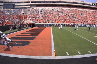 Bryson Green's insane catch helps Oklahoma State get level with Tulsa, 14-14