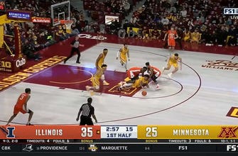 Eylijah Stephens’ smooth floater closes the gap after a costly Illinois’ turnover