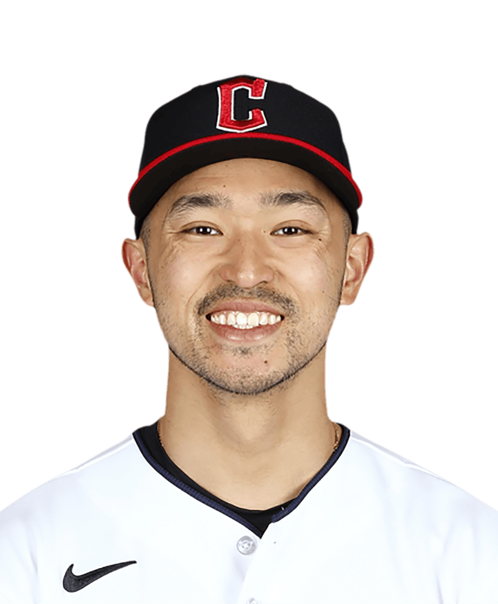 Steven Kwan comes through not once, but twice in Guardians' 7-6 win over  Rays in 11 innings 