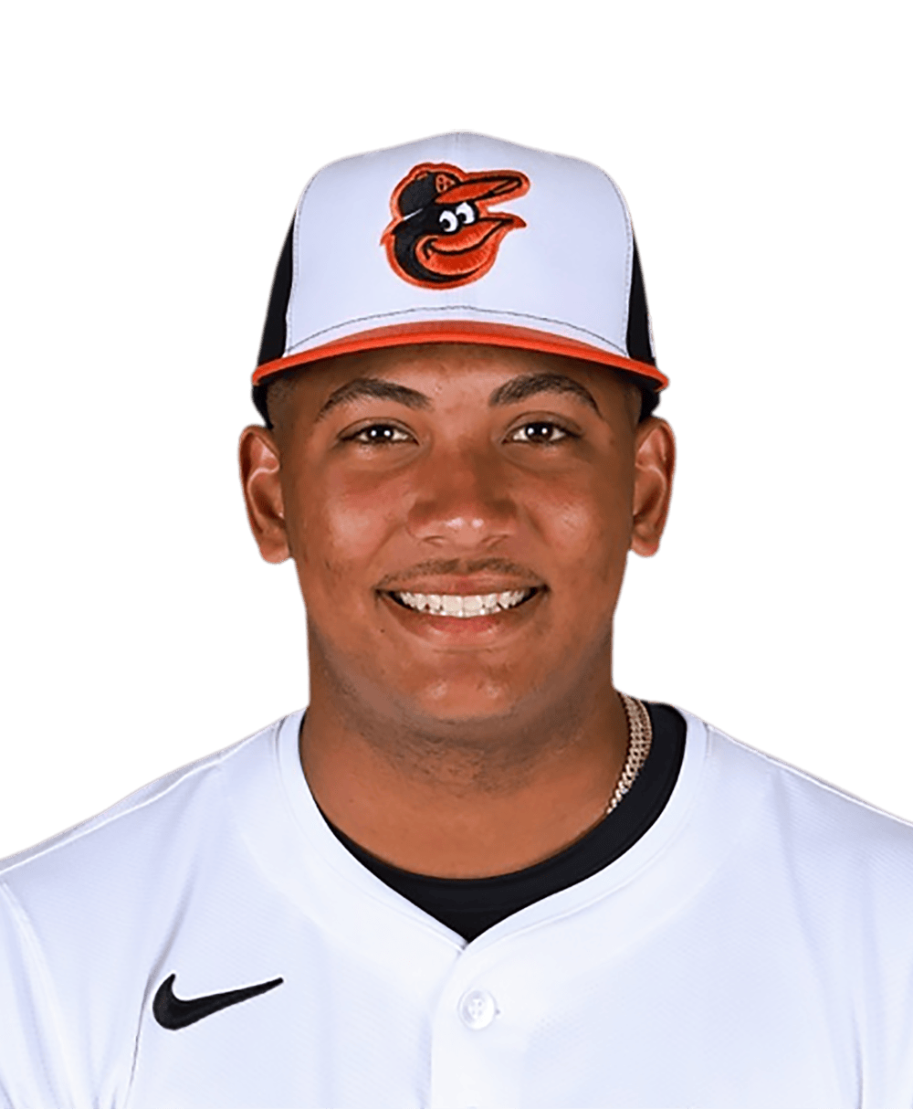 Top MLB prospect Samuel Basallo launches ball over scoreboard in