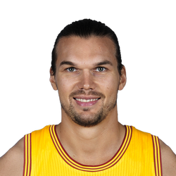 Lou Amundson