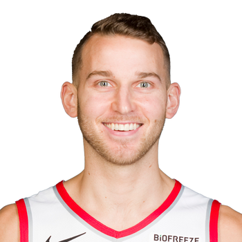 NIK STAUSKAS