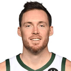 Pat Connaughton