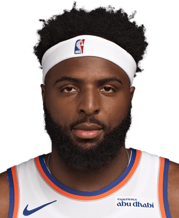 Mitchell Robinson NBA Injuries: Signings, Trades & more | FOX Sports