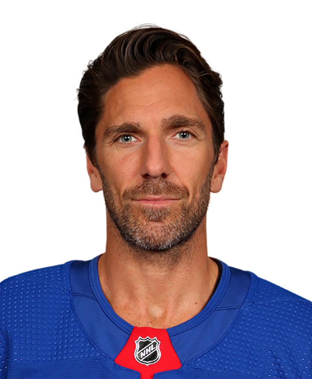 Lundqvist is 11th player in Rangers history to have jersey retired