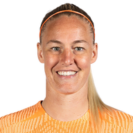 Stefanie Van der Gragt