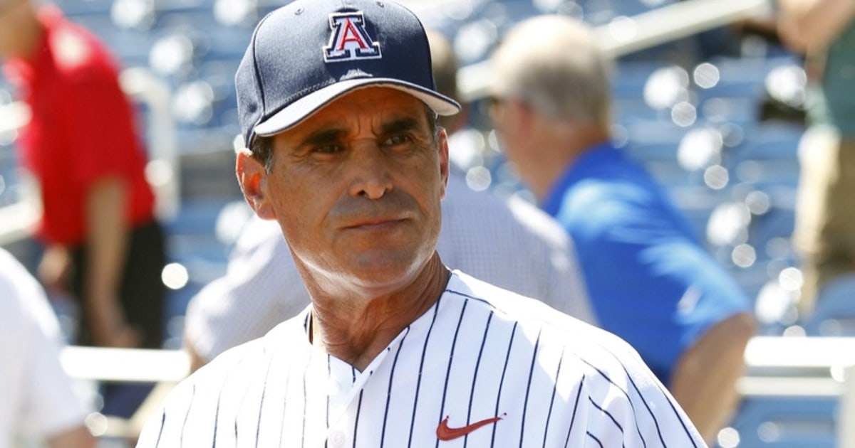 Arizona baseball coach Lopez retires three years after national title