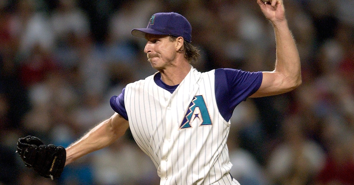 10th Inning Vault: Randy Johnson's Cooperstown cap | FOX Sports