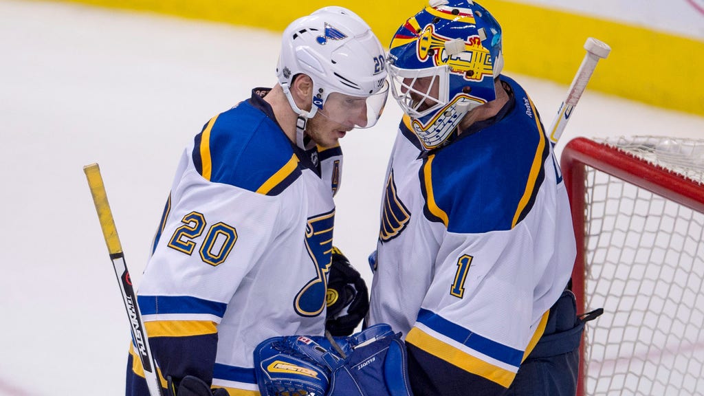brian elliott blues jersey
