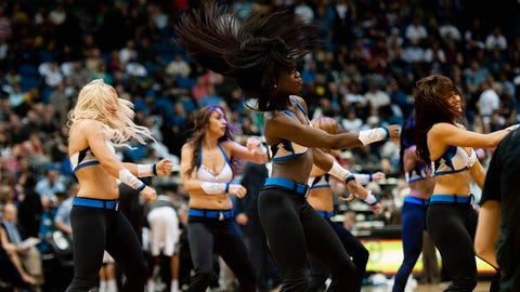 Minnesota Timberwolves Dancers | FOX Sports