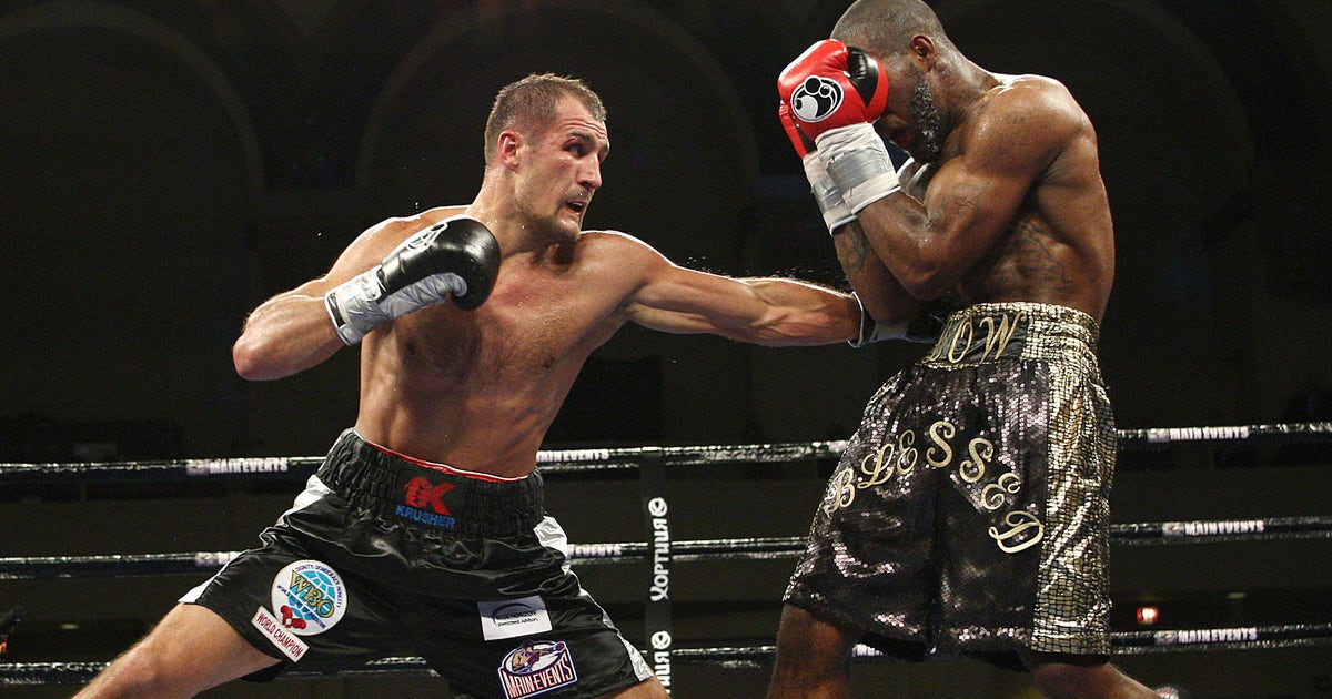 Kovalev defends light heavyweight title with what else Kovalev defends light heavyweight title with what else