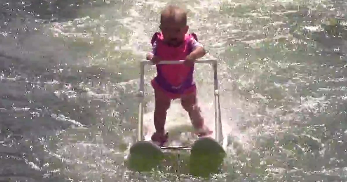 Florida couple takes their 6monthold baby water skiing FOX Sports