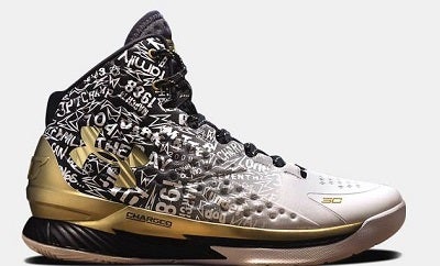 stephen curry gold shoes