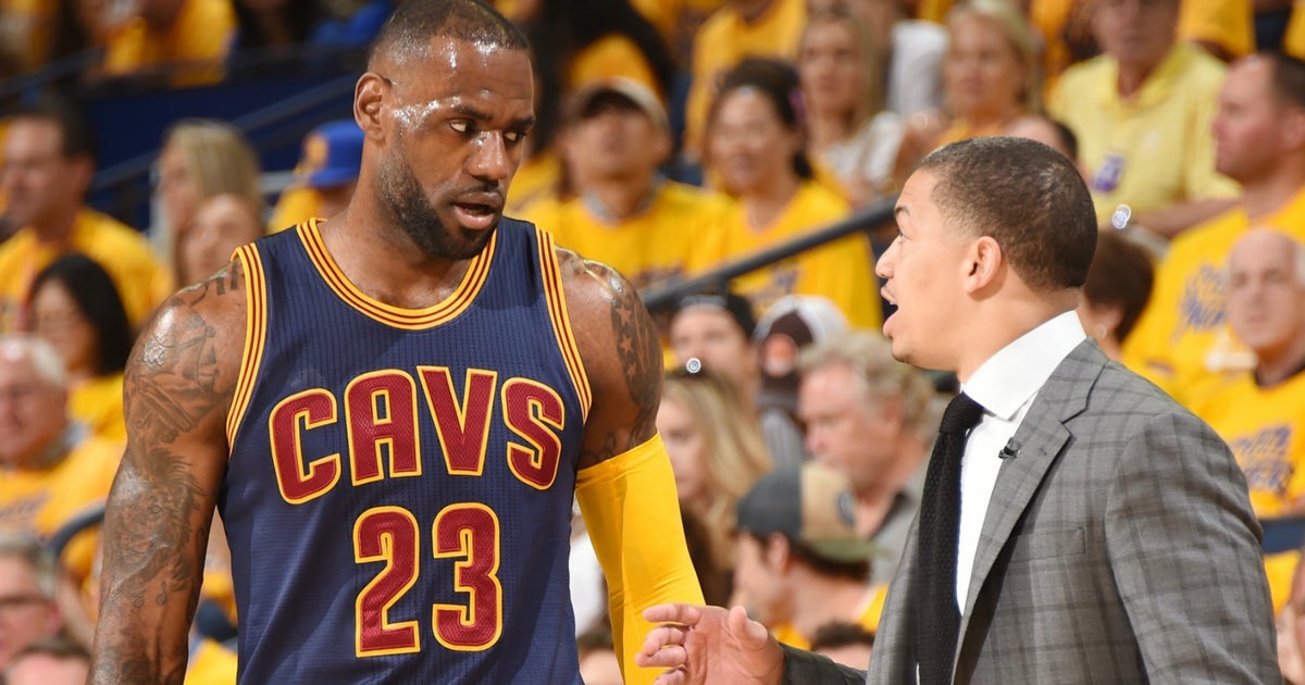 “Tyronn Lue LeBron James”的图片搜索结果