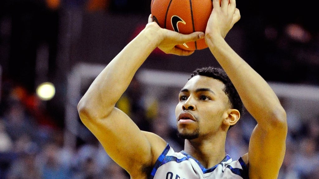 Watch Georgetown S Isaac Copeland Throws Down One Handed Dunk Vs
