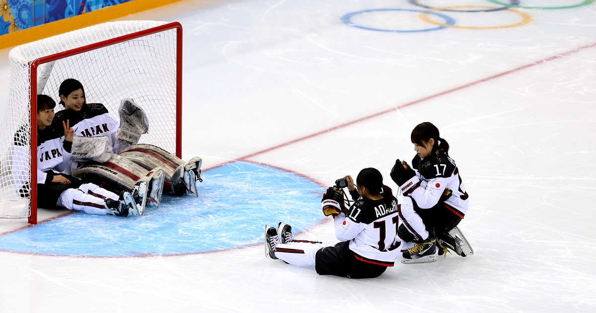 Japans Womens Hockey Team Is Having Way Too Much Fun Fox Sports 