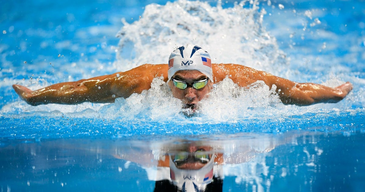 Michael Phelps gets it done in 100m fly; Franklin, Ledecky 
