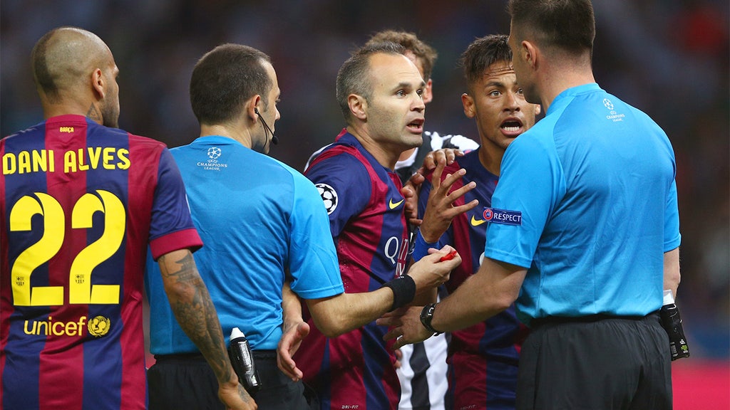 Uefa Champions League Final Best Images From Juventus Vs Barcelona Fox Sports