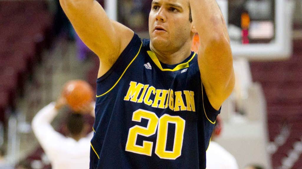 Famous Fathers Of Ncaa Players Fox Sports