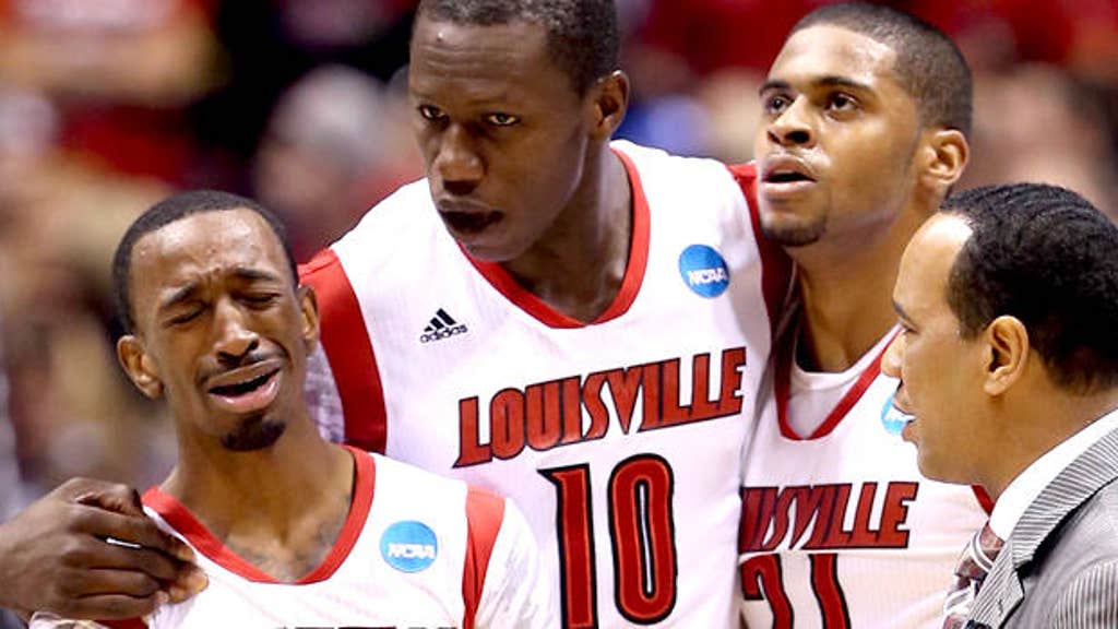 Kevin Ware Suffers Devastating Leg Injury During Louisville S Win
