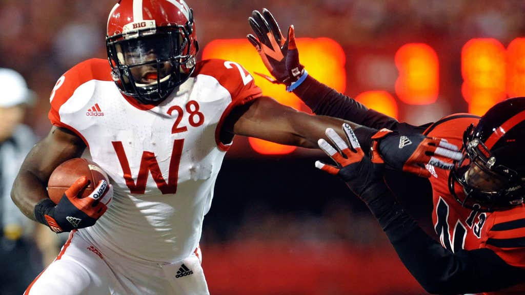 College Football S Most Unique Uniforms And Helmets Fox Sports