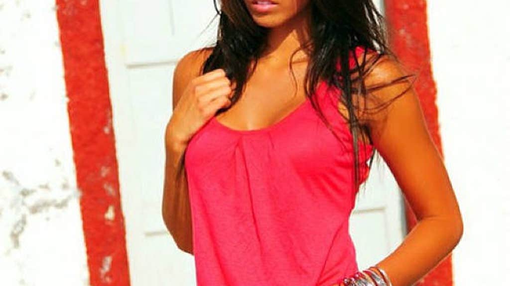 Meet Kacie Mcdonnell The Sec S Newest Qb Heartbreaker Fox Sports