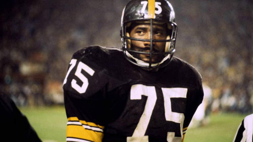 The 13 Scariest Nfl Players Of All Time Fox Sports