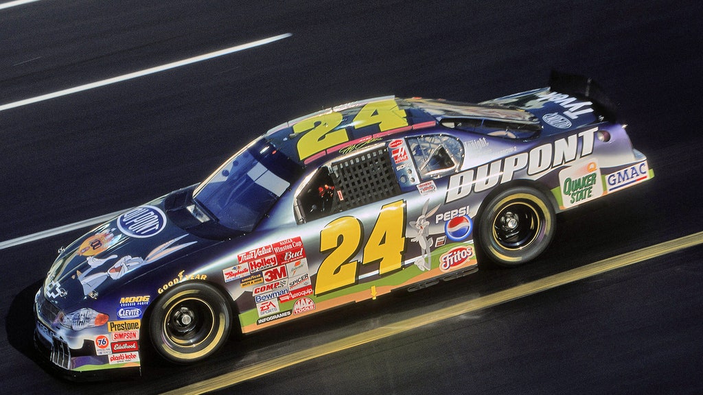 jeff gordon chrome illusion car