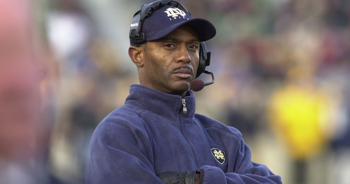 5 for Friday: Tyrone Willingham, Playoff Selection Committee member ...