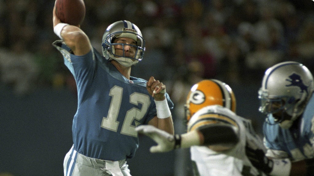 Ranking The Top 10 Undrafted Quarterbacks In Nfl History