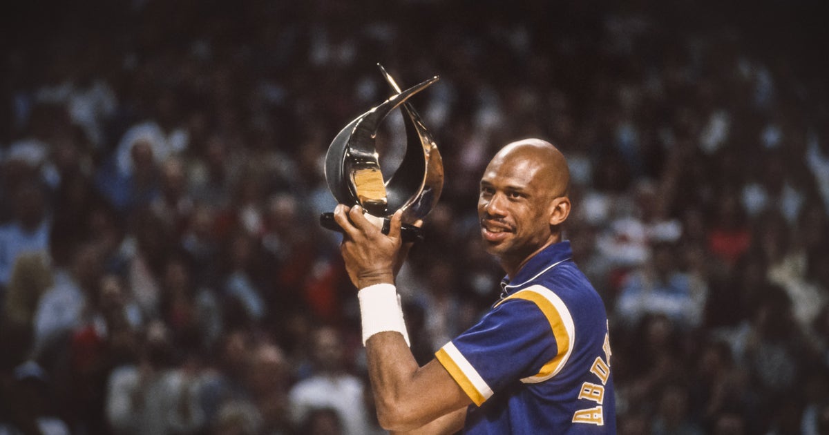 You can buy Kareem AbdulJabbar's most famous retirement tour gifts